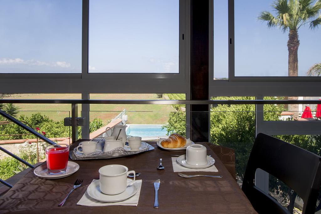 La Rocca Scavata Bed & Breakfast Rilievo Exterior photo